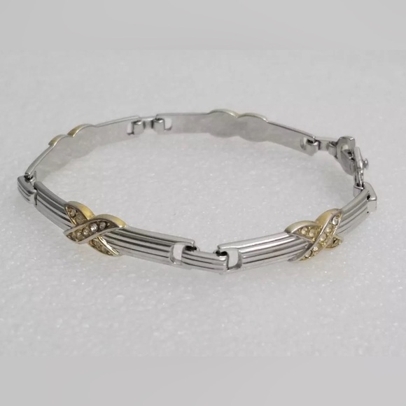 Vintage Christian DIOR Two Tone Kiss Cross X Bracelet - Picture 2 of 7